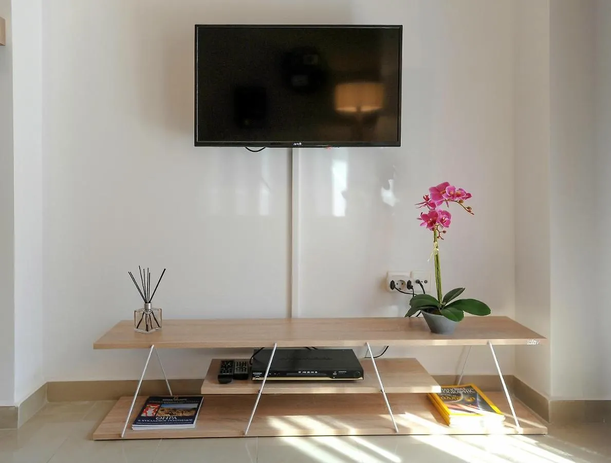 Zen & Geo'S Home Salonic Apartament